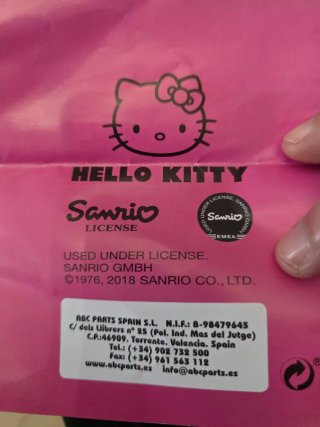 Silla Hello Kitty para coche