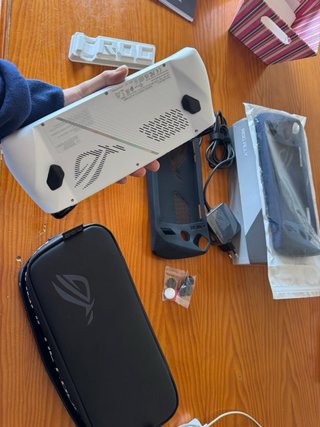 Asus ROG Ally Z1 Extreme