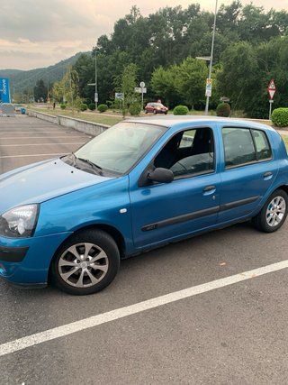 Renault clio Pequeño 2003