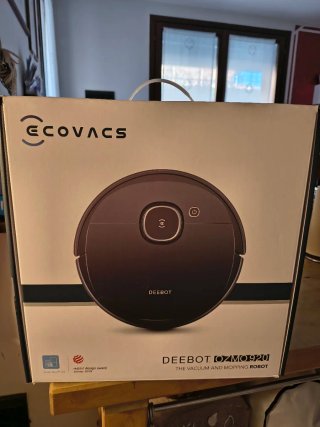 Robot aspirapolvere e lavapavimenti DEEBOT