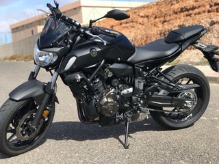 Yamaha MT-07 Negra