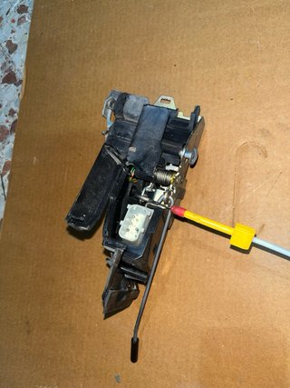 Cerraduras delantera y trasera izquierda BMW E39