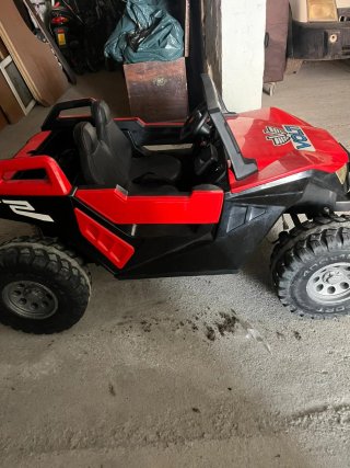 Coche eléctrico infantil 12V