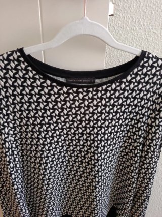 Jersey estampado blanco y negro