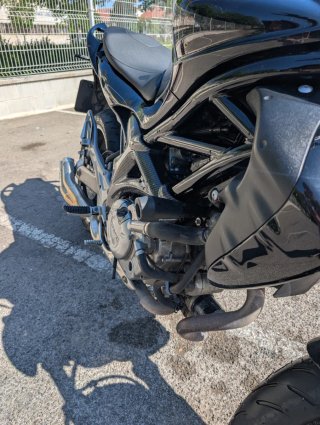 Suzuki SFV650 Modificada (Limitable)