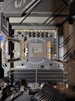 Placa Base ROG STRIX B760-F GAMING WIFI