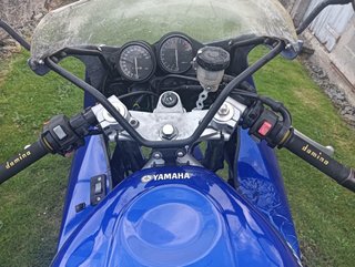 YAMAHA FZR 600 Genesis