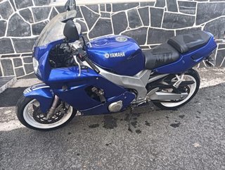 YAMAHA FZR 600 Genesis