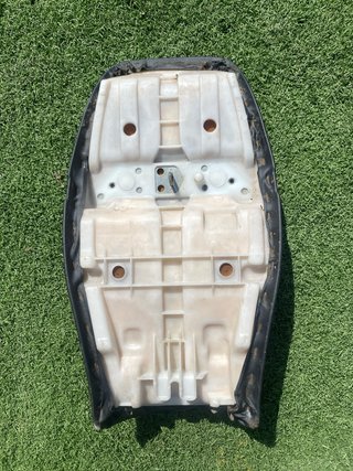Asiento Yamaha XJ600N