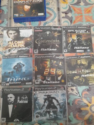 PlayStation 2 Nera con giochi