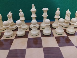 Piezas de ajedrez de madera