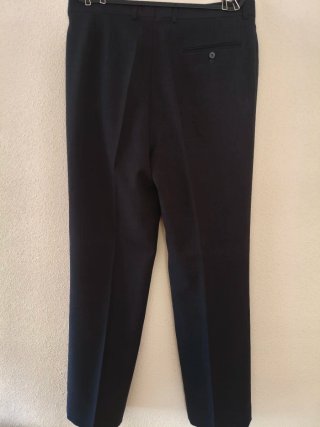 TRAJE GRIS CON CHALECO