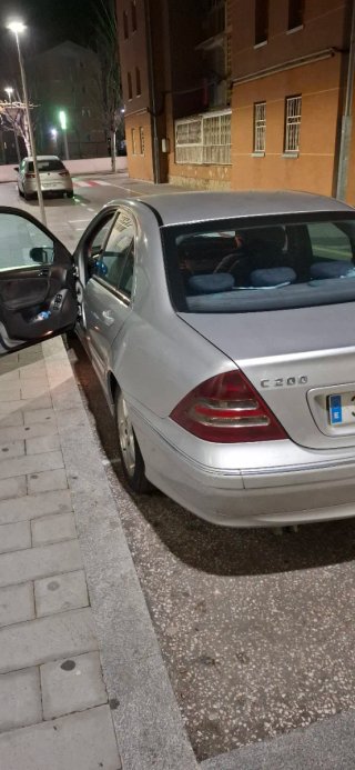 Mercedes-Benz Clase C 2001