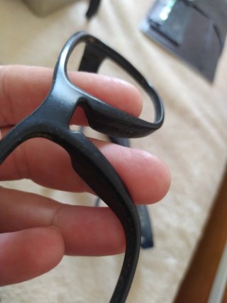 Montura de gafas sin lentes