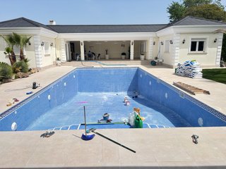 Limpieza  de piscinas