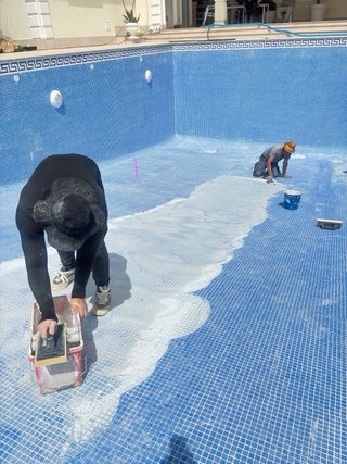 Limpieza  de piscinas