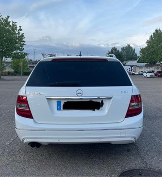 Mercedes C200