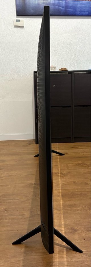 Samsung TV 75” 4K UHD Smart TV