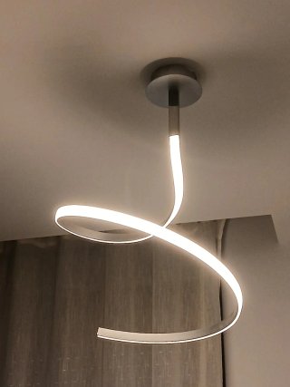 Lámpara de techo moderna diseño espiral