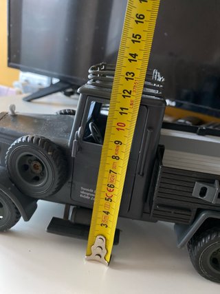 Camión de juguete militar 6x6