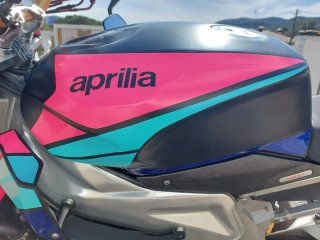 Aprilia Tuono 1000 R - Moto Deportiva Naked