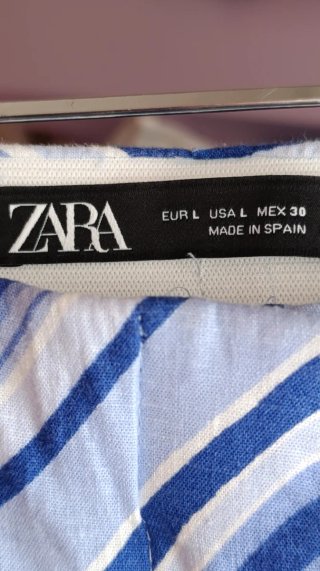 Pantalón Zara estampado azul y blanco Talla L