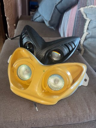 Faro Aerox Negro y Amarillo