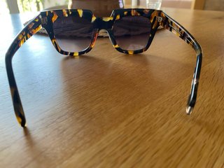 Gafas de sol Hawkers One Uptown color Havana black
