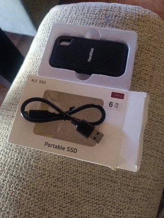 Disco Duro Portátil 6TB M.2 SSD Capacidad 54,7 Gb