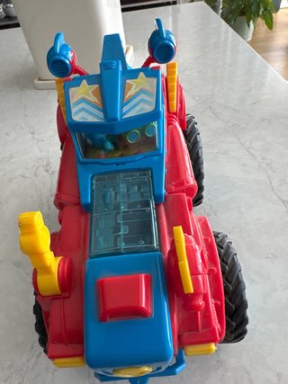 Coche Super Zings