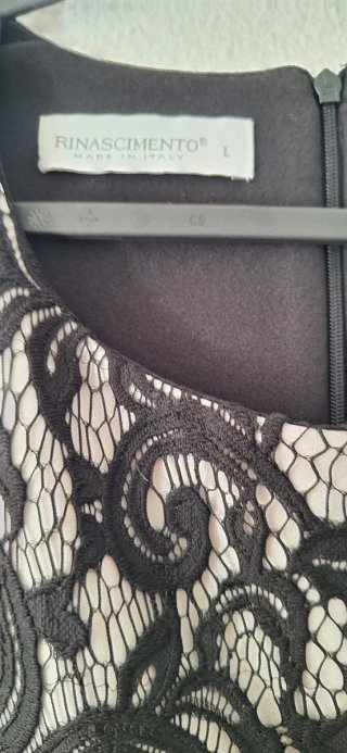 Vestido Rinascimento corto