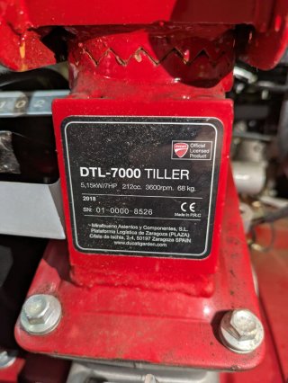 Motocultor Ducati Rojo