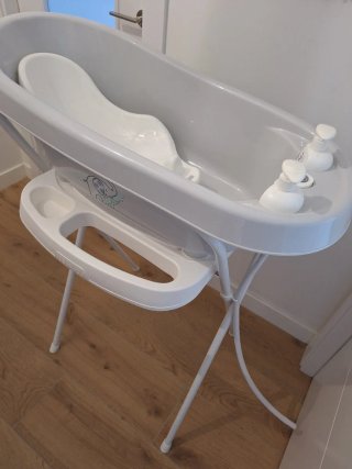 Bañera bebé Bebe-Jou con soporte