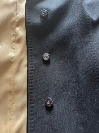 Abrigo Burberry Negro Forro Dorado