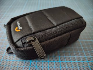 Custodia Lowepro per fotocamera