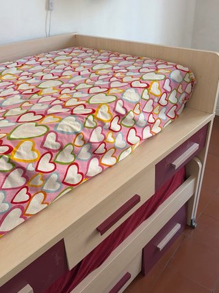 Mueble cama con 2 colchones