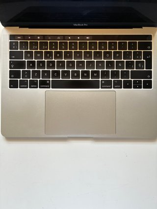 MacBook Pro 13 2017 512GB Touch Bar + Accesorios