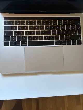 MacBook Pro 13 2017 512GB Touch Bar + Accesorios