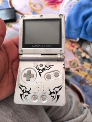 Nintendo Game Boy Advance SP Plata