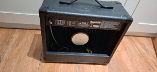 Amplificador Harley Benton HB-20R