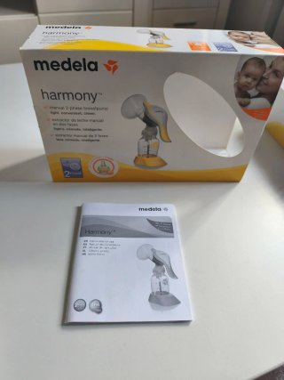 Sacaleches Medela Harmony poco uso