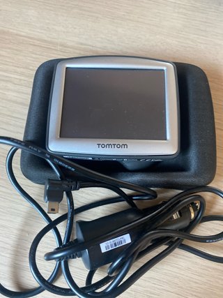 GPS Tomtom con cargador