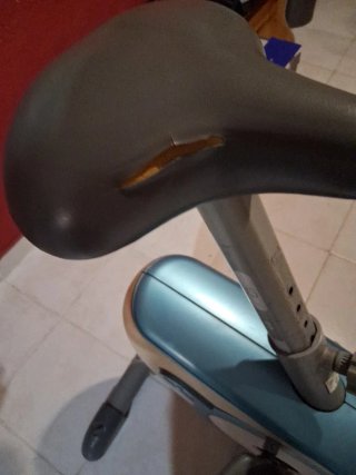 Bicicleta Estática Azul y Gris