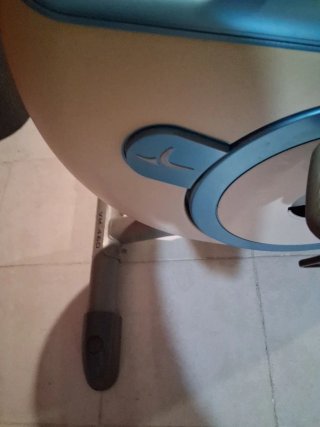 Bicicleta Estática Azul y Gris