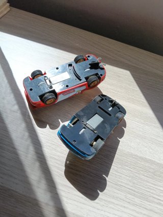 Lote de coches de juguete de carreras