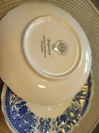 Vajilla Villeroy & Boch azul y blanco