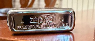 Zippo grabado relieve original nuevo
