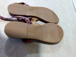 Sandalias Primark rosas y beige