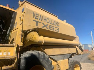 Cosechadora New Holland TX63