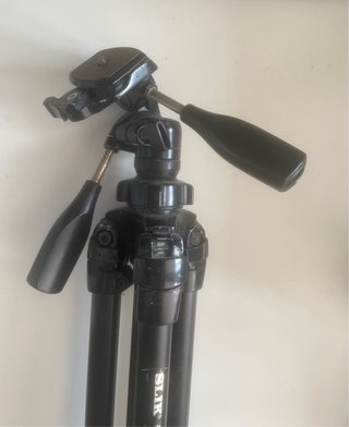 Trípode SLIK Able 300 DX regulable